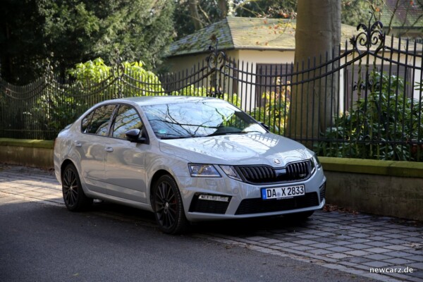 Skoda Octavia RS245 Exterieur