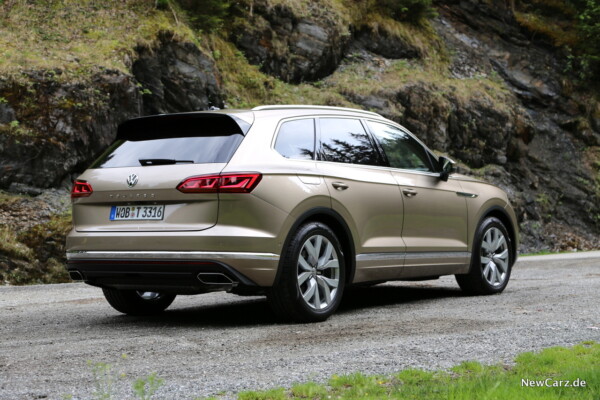 VW Touareg Heck Seite