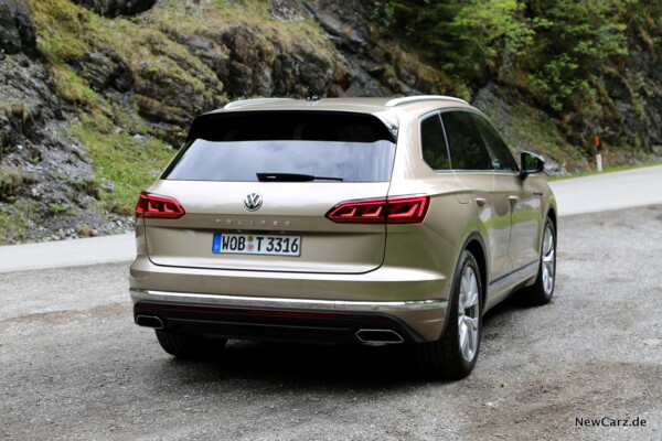 VW Touareg Heckansicht