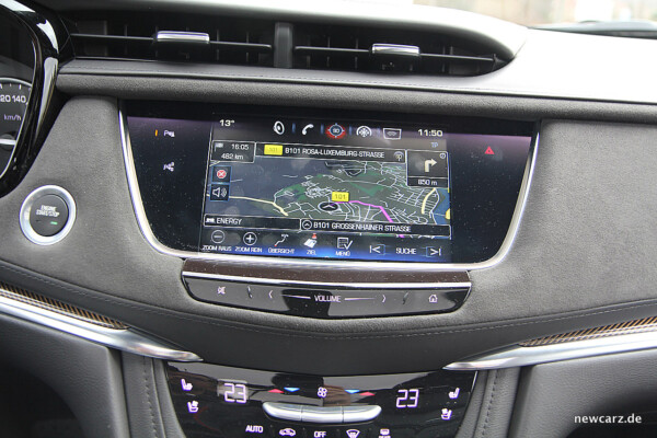 Cadillac XT5 Touchscreen