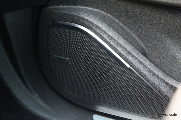 Renault Grand Scenic Bose Speaker