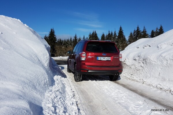 Subaru Forester 2018 Schnee hinten