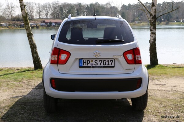 Suzuki Ignis Heck