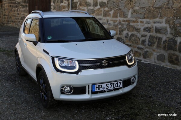 Suzuki Ignis Front