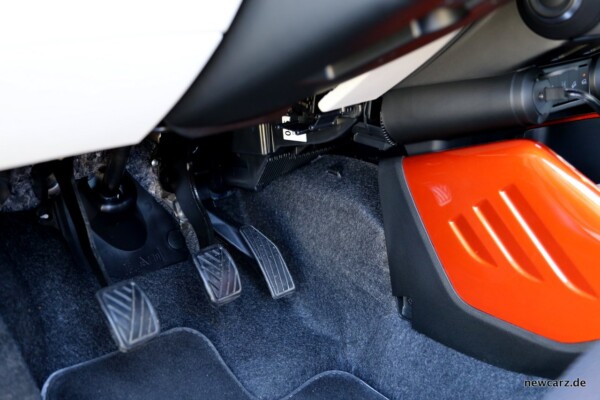 Suzuki Ignis Pedal