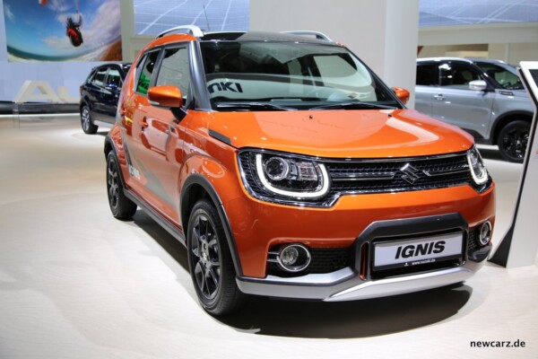 Suzuki Ignis Front