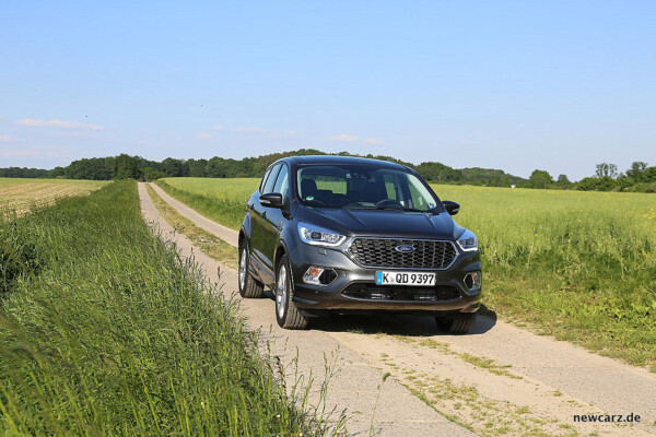 Ford Kuga Vignale Betonpiste