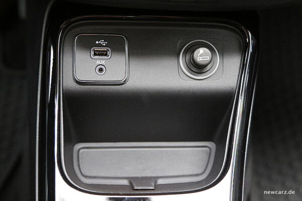 Jeep Compass USB