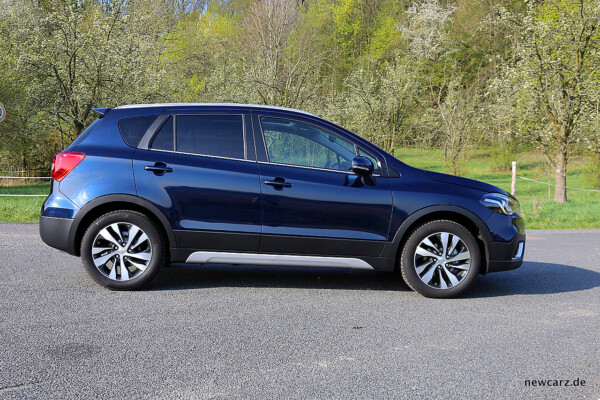 Suzuki SX4 S-Cross Seite