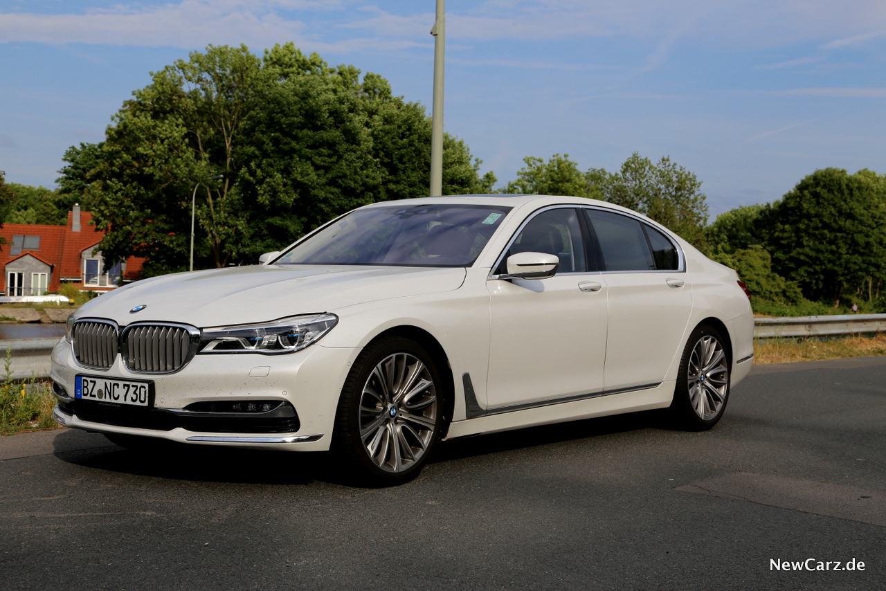 BMW 730d xDrive Front