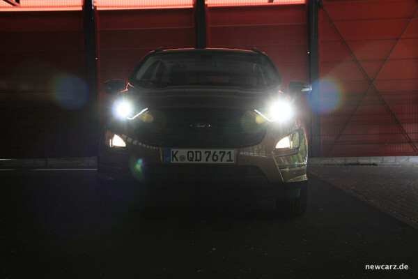 Ford EcoSport Xenon