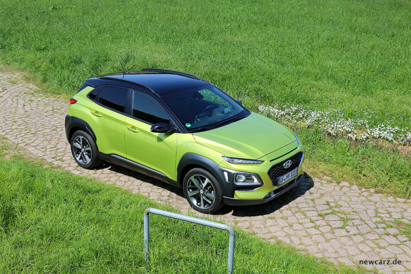 Hyundai Kona schräg oben