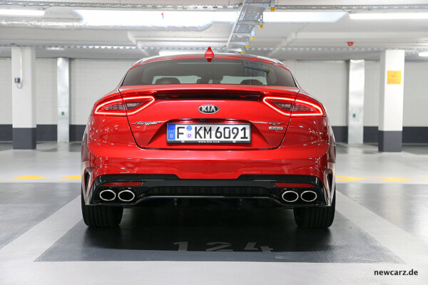 Kia Stinger GT Endrohre