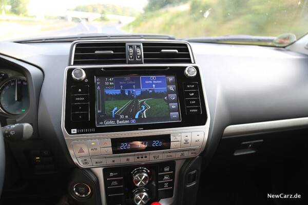 Toyota Land Cruiser Navigation