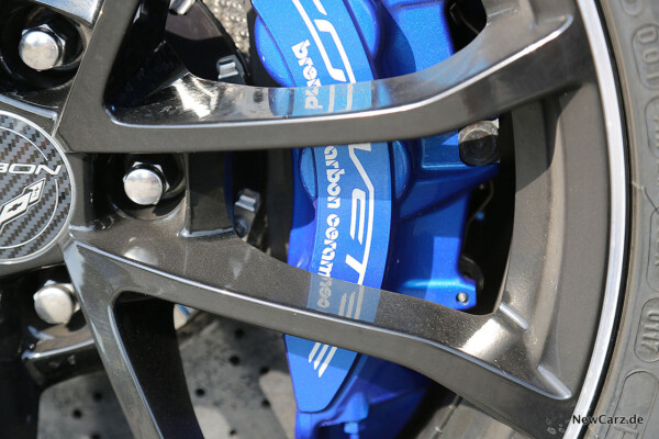 Corvette C7 Grand Sport Carbon 65 Brembozange