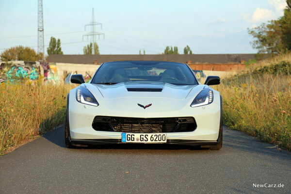 Corvette C7 Grand Sport Carbon 65 Front
