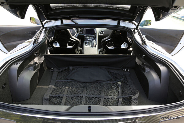 Corvette C7 Grand Sport Carbon 65 Kofferraum