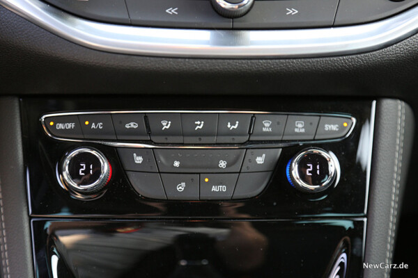 Opel Astra Sports Tourer Klimaanlage