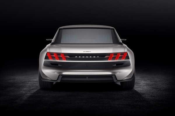 Heckansicht des Peugeot e-Legend Concept