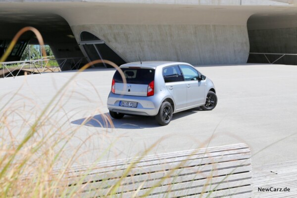 Seat Mii Ecofuel schräg hinten oben