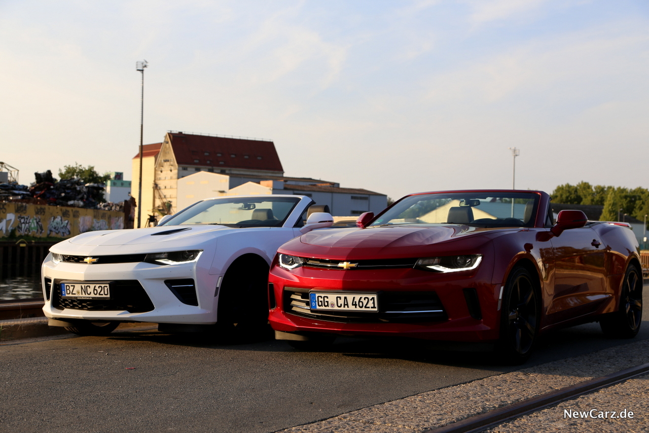 Chevrolet Camaro Cabriolet – 4 oder 8? Der Vergleich!