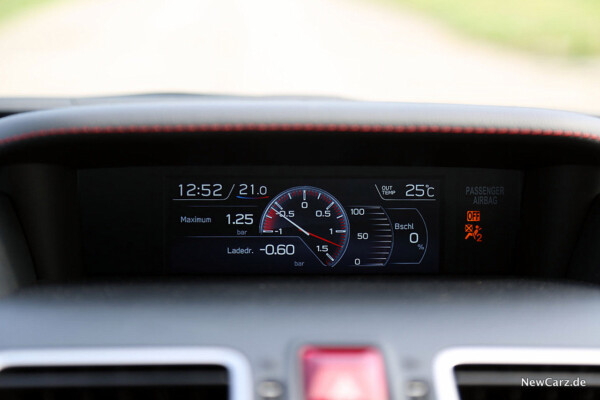 Subaru WRX STi Multiinfodisplay