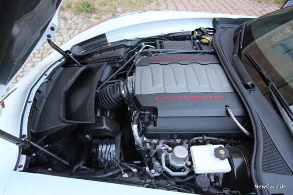 Corvette C7 Engine