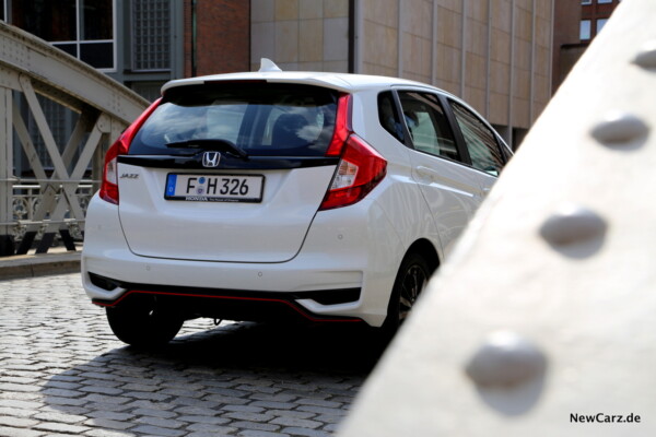 Honda Jazz 2108 Dynamics