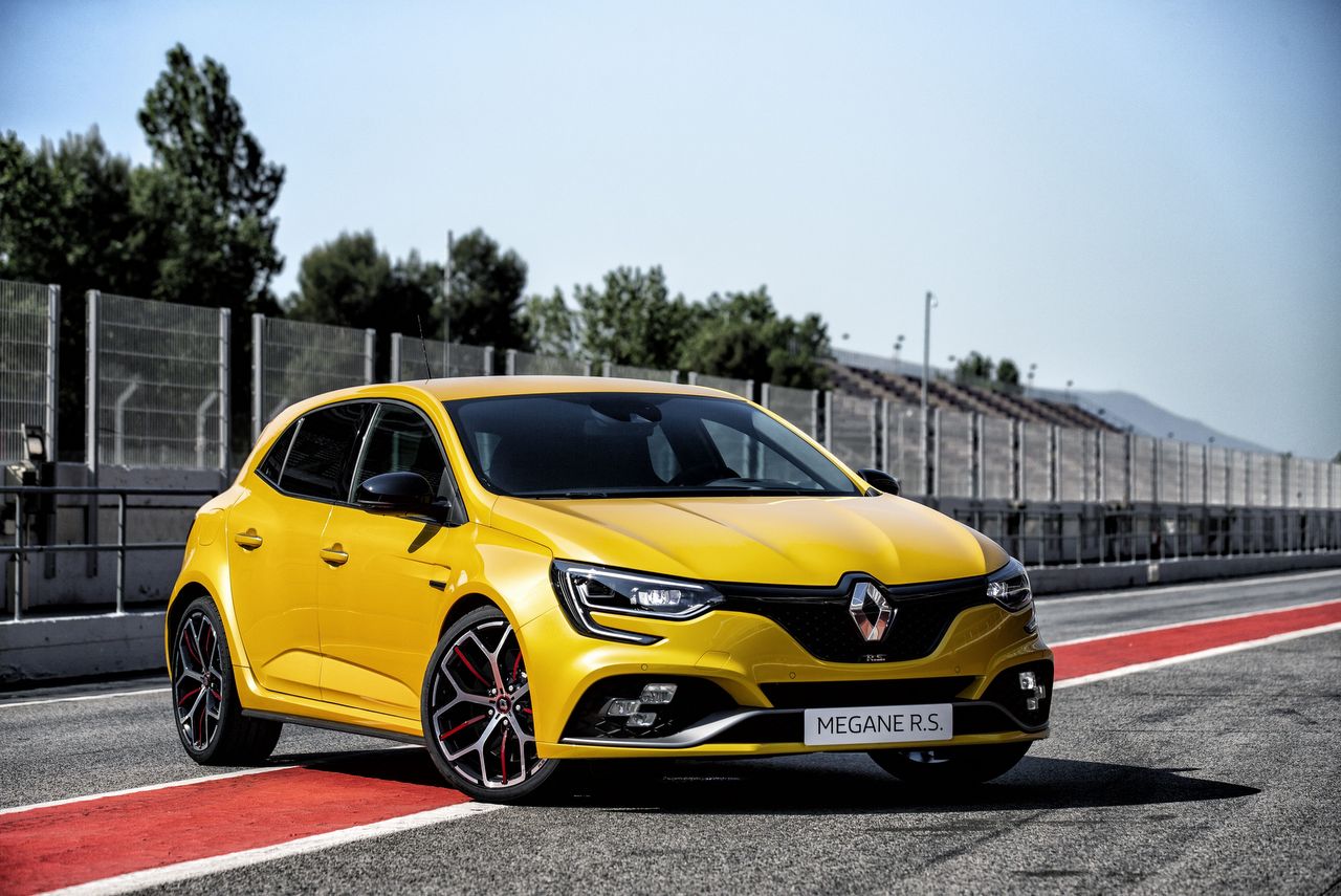 Renault Megane Rs Trophy Die Superlativierung Newcarz De
