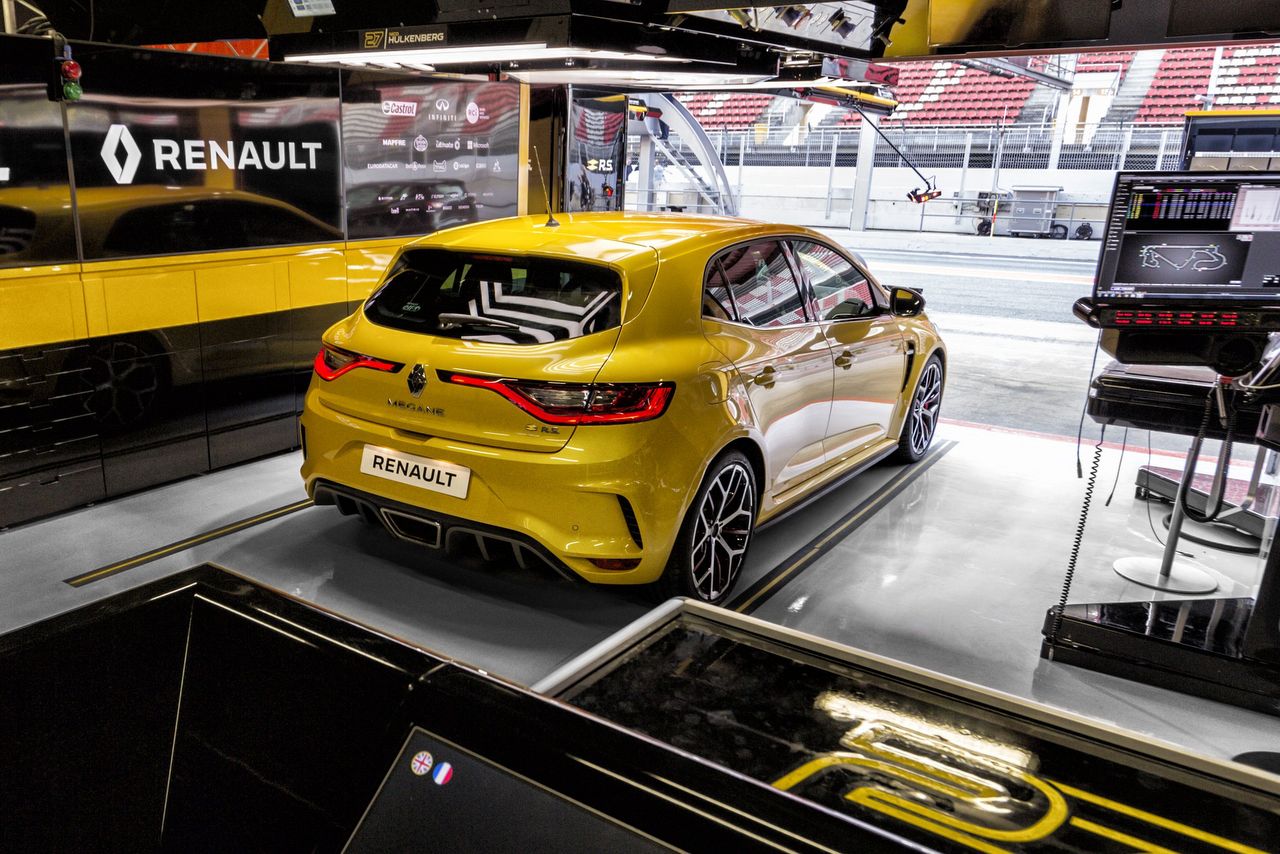 Renault Megane Rs Trophy Die Superlativierung Newcarz De