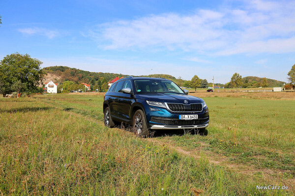 Skoda Kodiaq Scout schräg vorne rechts