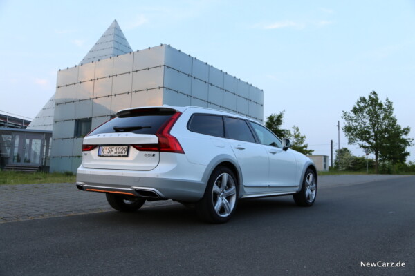 Volvo V90 Cross Country Ocean Race Heck