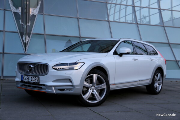 Volvo V90 Cross Country Ocean Race Seite 