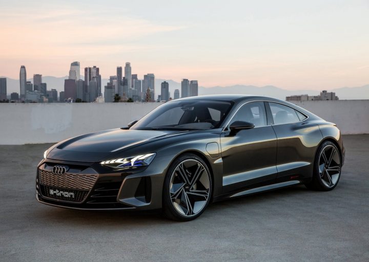 Frontansicht - Audi e-Tron GT Concept