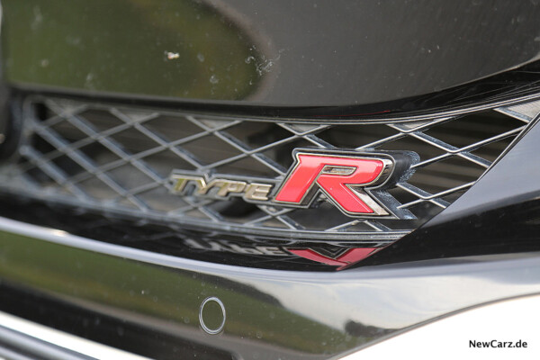 Honda Civic Type R Typenschild Frontgrill