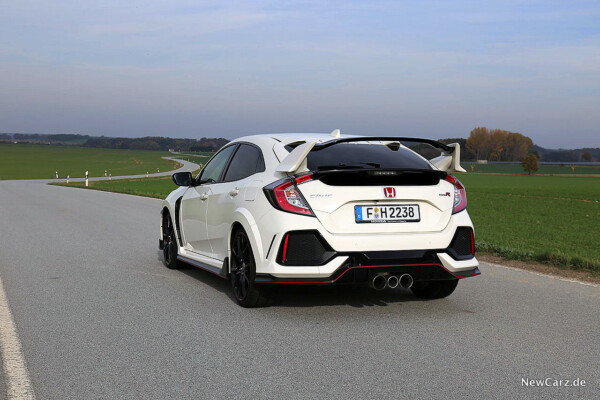 Honda Civic Type R schräg hinten links