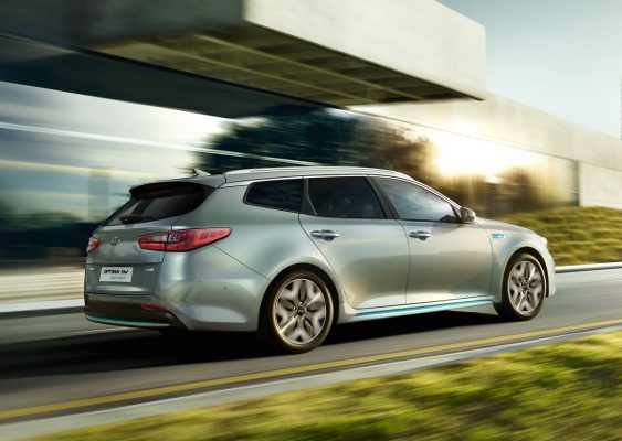 Heckansicht des Kia Optima Sportwagon Plug-in Hybrid