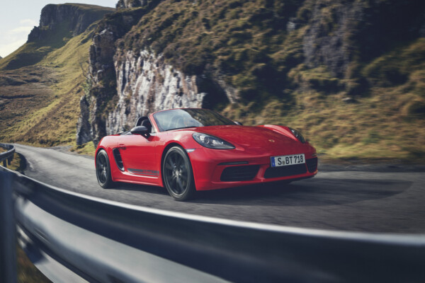 Porsche Boxster 718 T