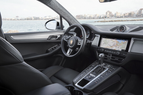 Porsche Macan S 2019 Fahrerplatz