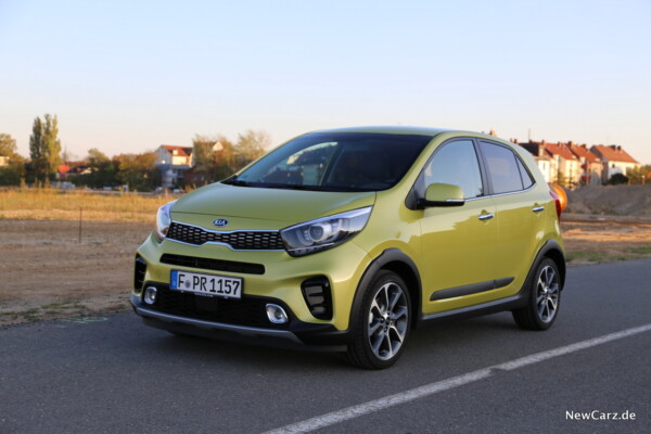 Kia Picanto X-Line Front Lime Light