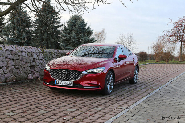 Mazda6 2019 schräg vorne links