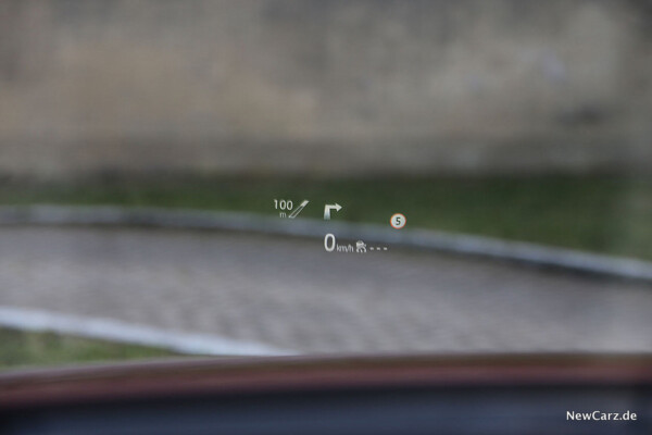 Mazda6 2019 HUD