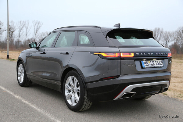 Range Rover Velar schräg hinten links