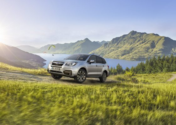 Der Subaru Forester im Gebirge