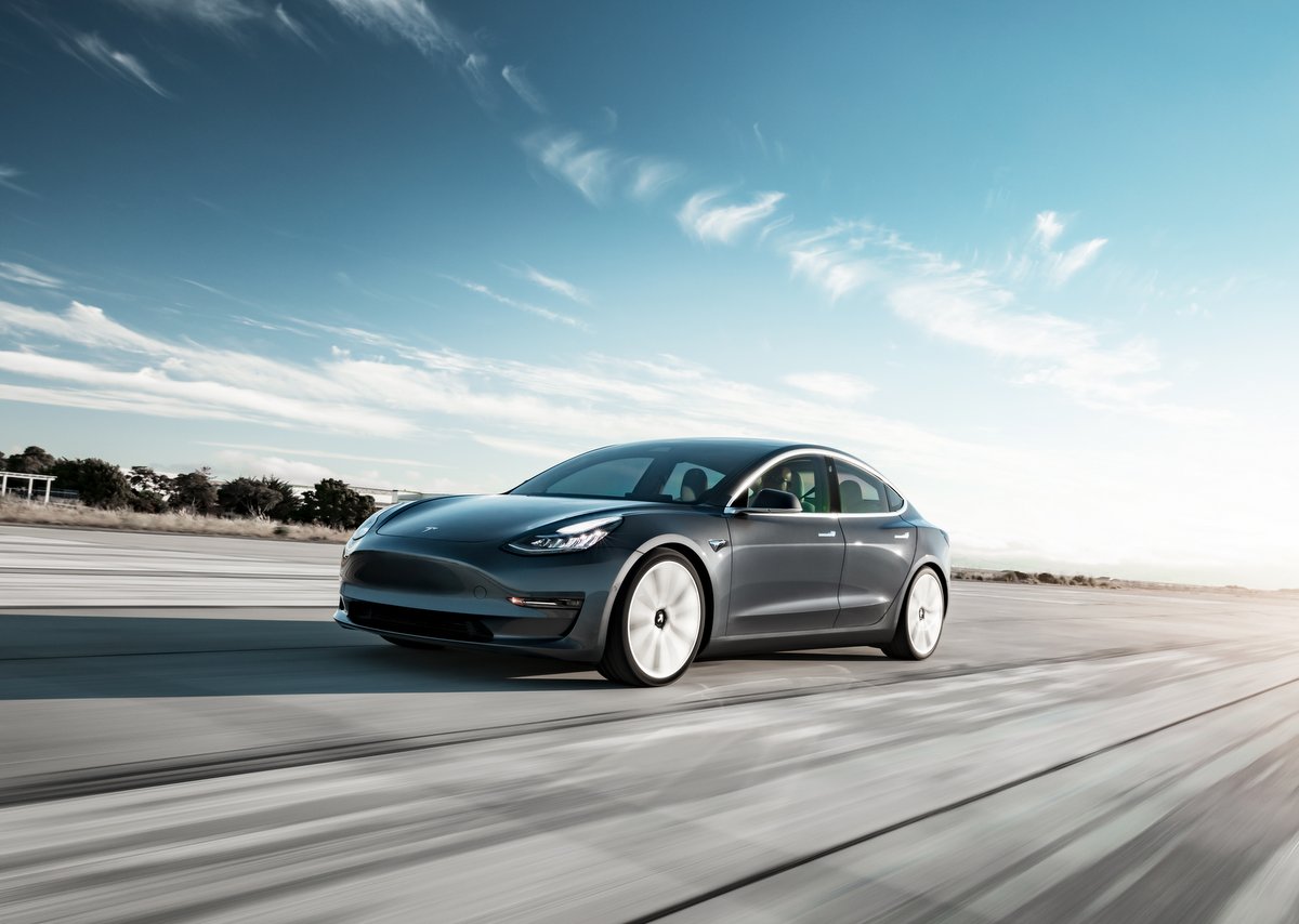Tesla Model 3 Performance - Frontansicht