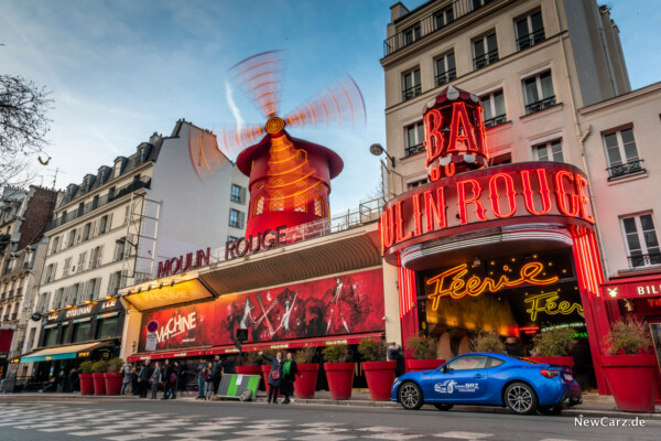 Subaru BRZ Challenge Moulin Rouge