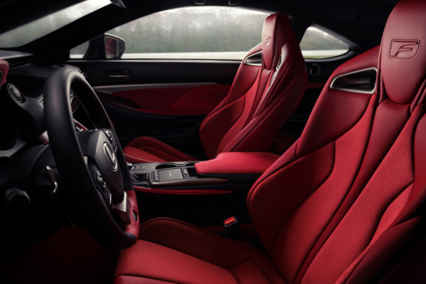 Lexus RC F Track Edition Interieur