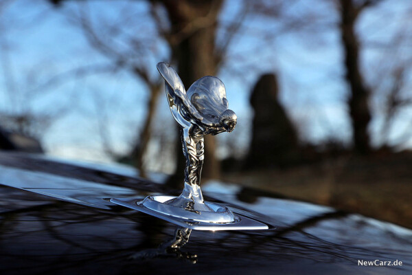 Rolls-Royce Cullinan Spirit of Ecstasy