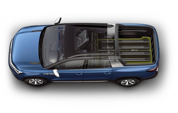 Volkswagen Tarok Concept Ladefläche Innenraum