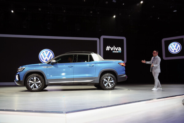 Volkswagen Tarok Concept Weltpremiere